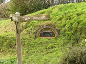 Hobbiton Tour village